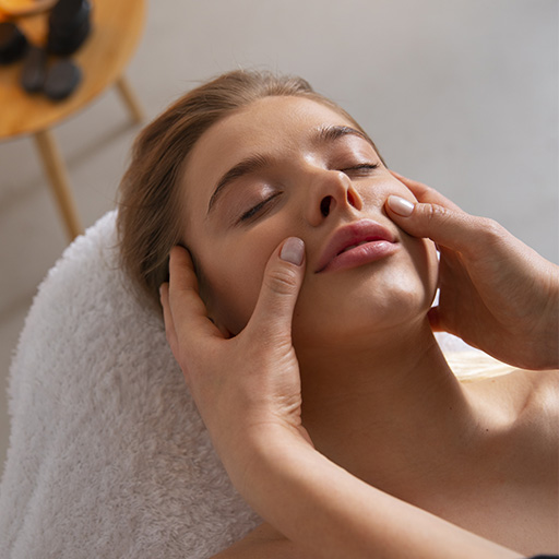 Massaggio decontratturante viso roma eur